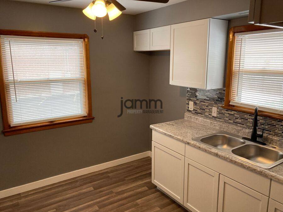 Apartment for rent at 6099 Ridge Rd, Cleveland, OH 44129