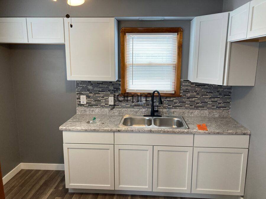 Apartment for rent at 6099 Ridge Rd, Cleveland, OH 44129