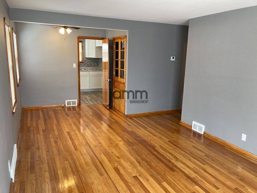 Apartment for rent at 6099 Ridge Rd, Cleveland, OH 44129