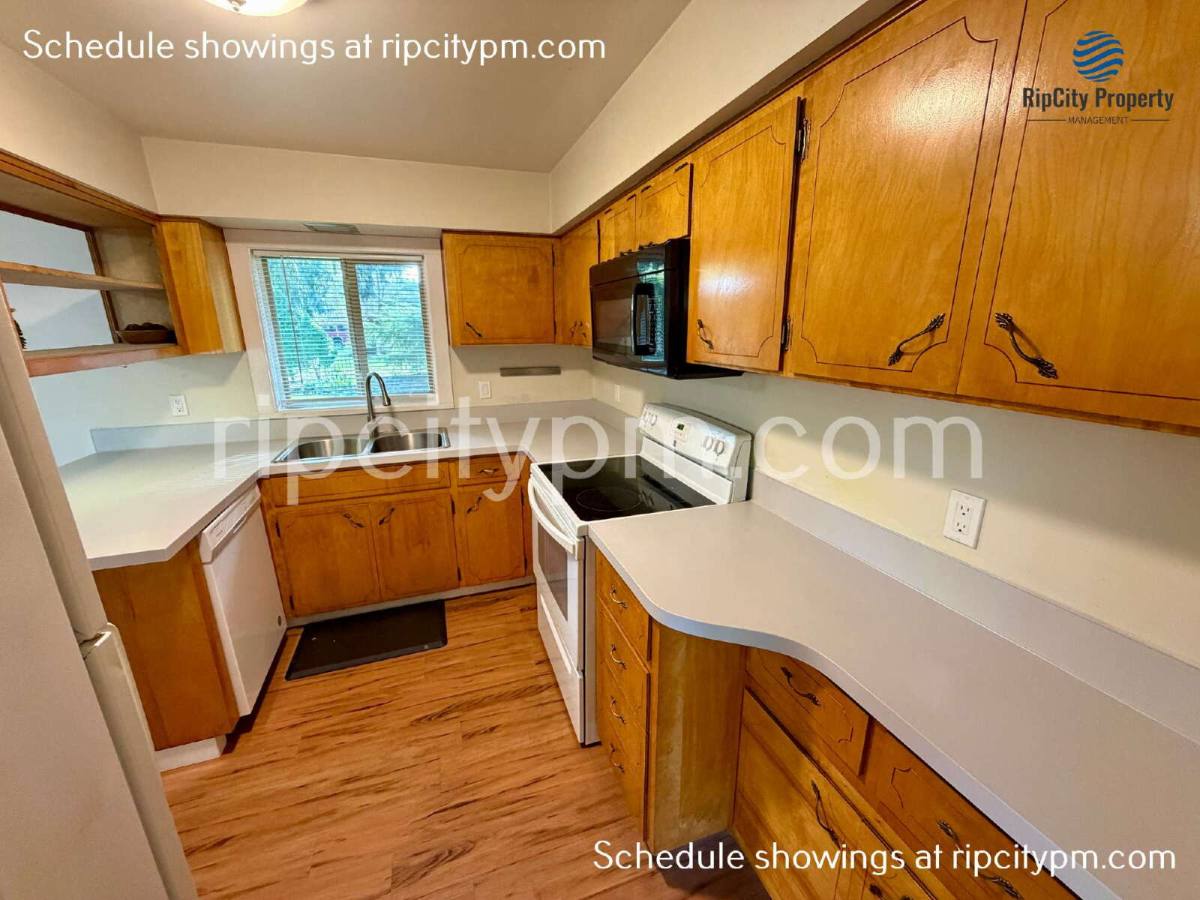 Apartment for rent at 11430 SW 121st Ave, Portland, OR 97223