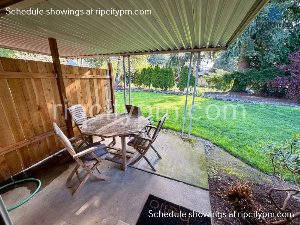 Apartment for rent at 11430 SW 121st Ave, Portland, OR 97223