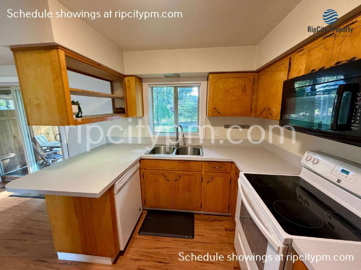 Apartment for rent at 11430 SW 121st Ave, Portland, OR 97223