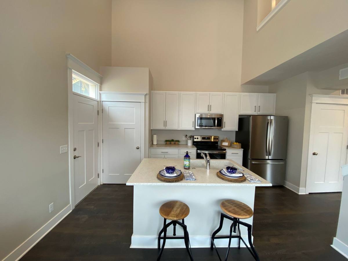 Apartment for rent at 7630 Park Dr #111, Omaha, NE 68127