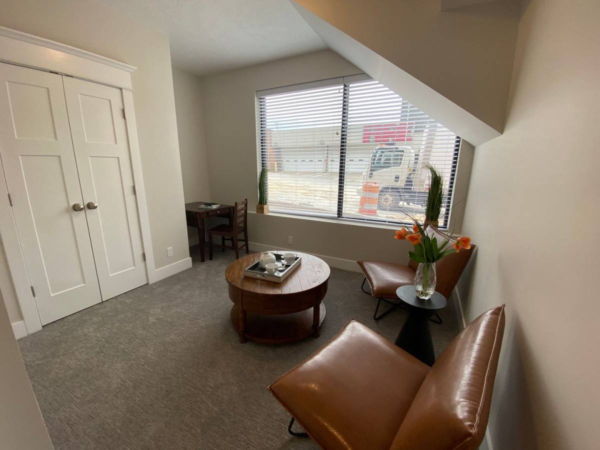 Apartment for rent at 7630 Park Dr #111, Omaha, NE 68127