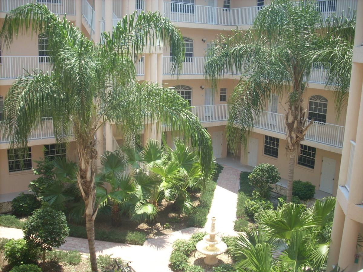Condo for rent at 1316 Gondola Park Dr, Venice, FL 34285