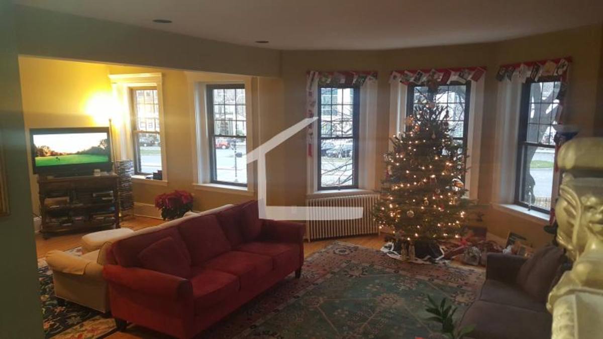 Apartment for rent at 1157 Commonwealth Ave #4, Allston, MA 02134