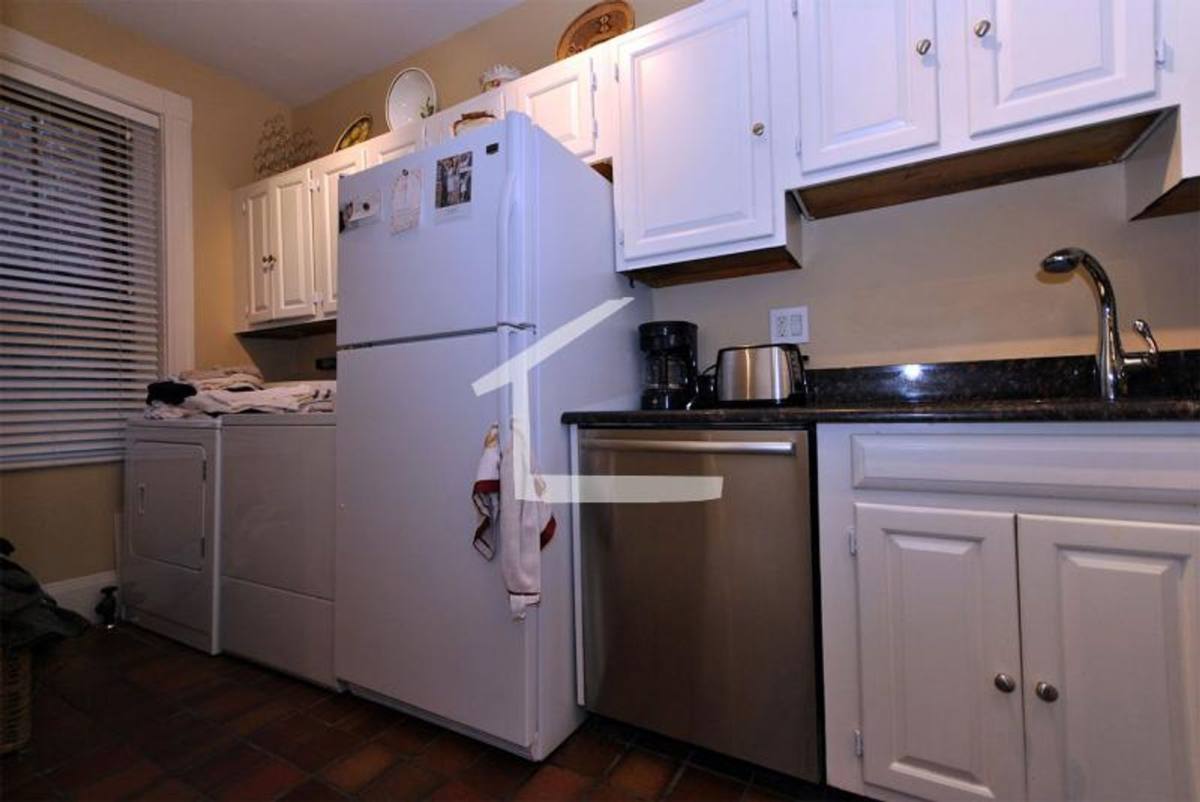 Apartment for rent at 1157 Commonwealth Ave #4, Allston, MA 02134