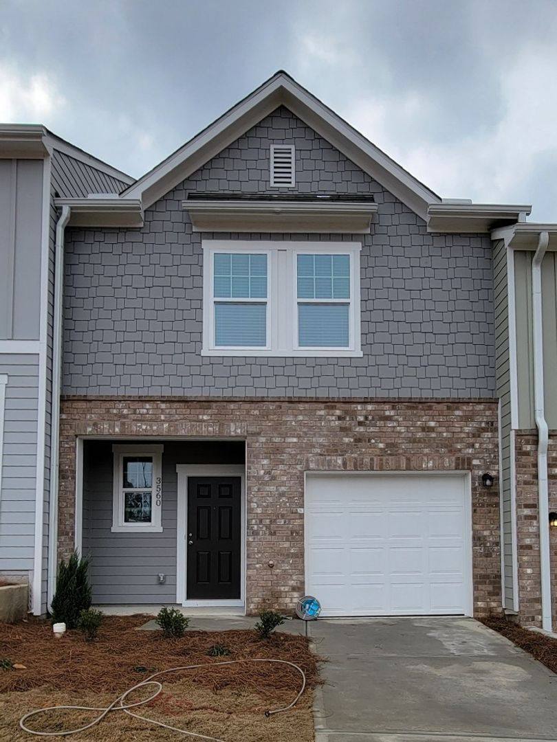 Townhouse for rent at 3560 Eagle Court, Atlanta, GA 30331