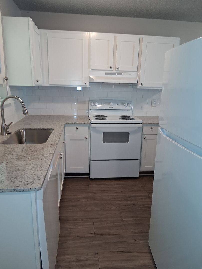 Townhouse for rent at 500-532 N Betty Jo Dr, Fayetteville, AR 72701