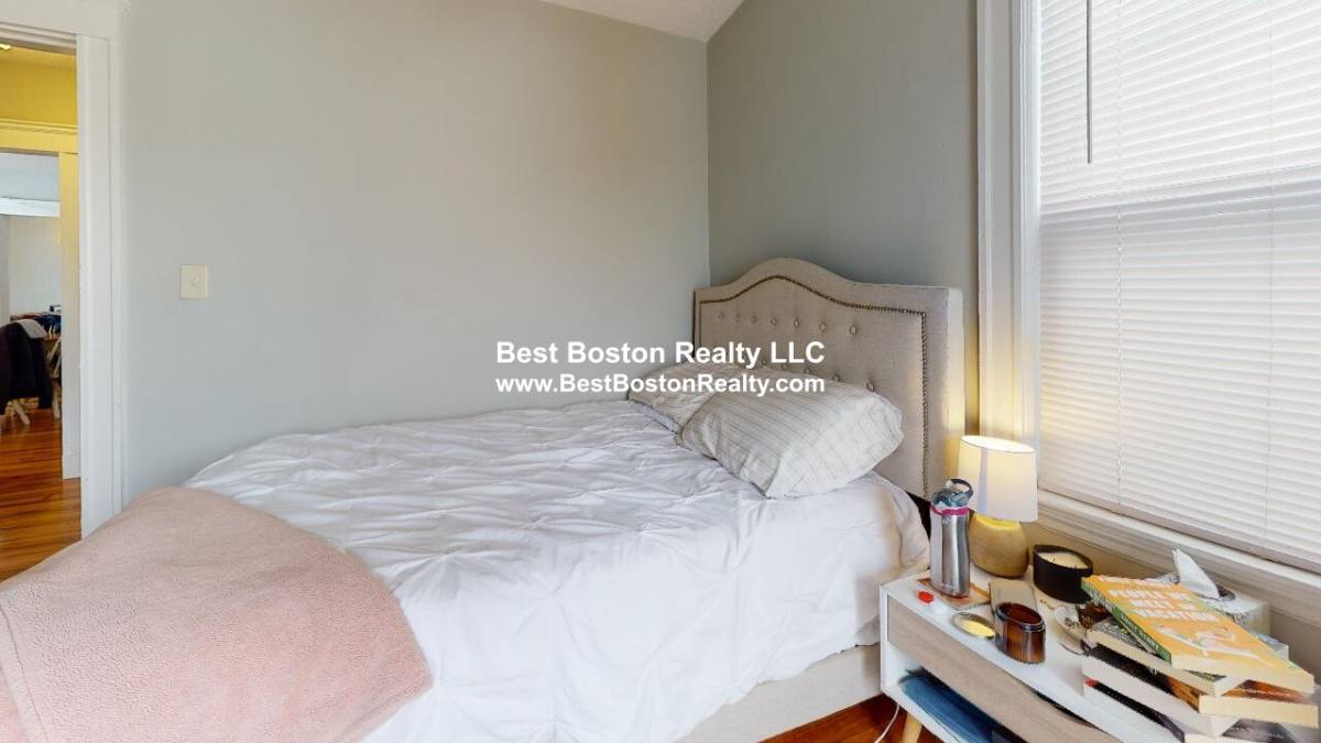 Apartment for rent at 38 Sterling St #2, Somerville, MA 02144
