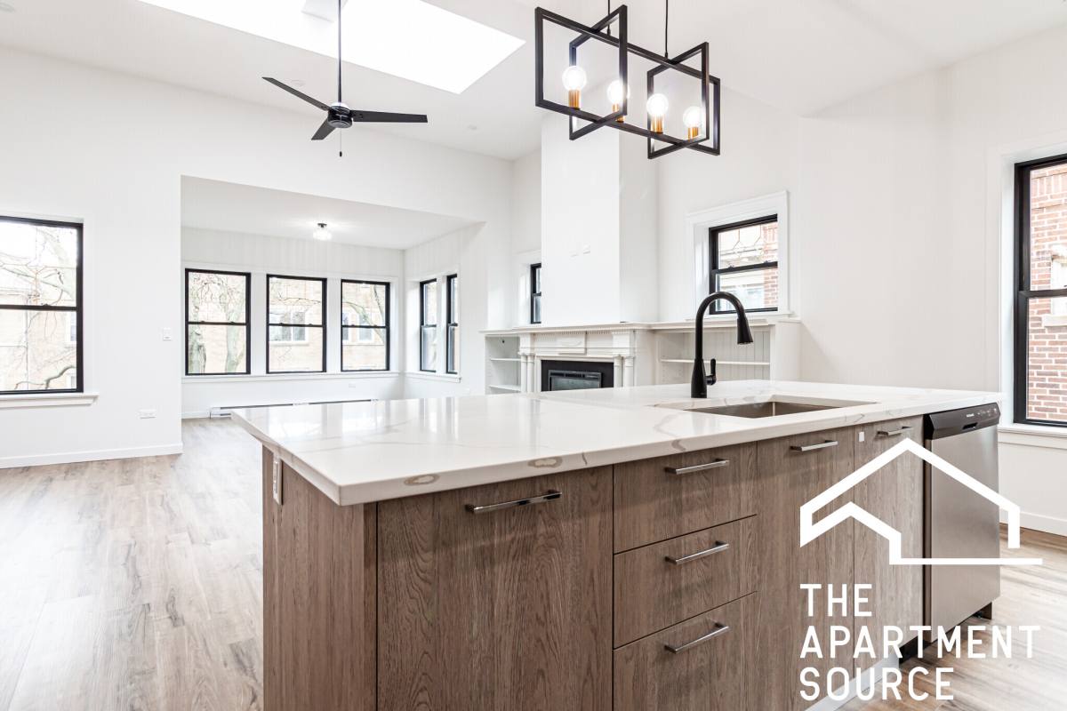Apartment for rent at 1428 W Jonquil Terrace #3, Chicago, IL 60626