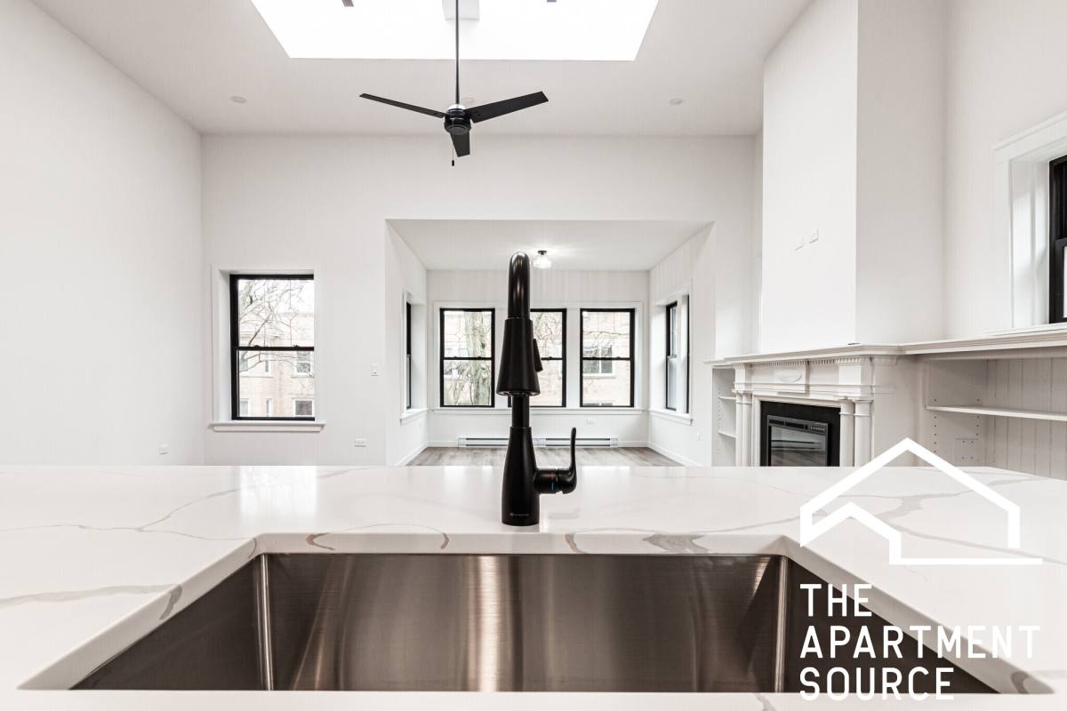 Apartment for rent at 1428 W Jonquil Terrace #3, Chicago, IL 60626