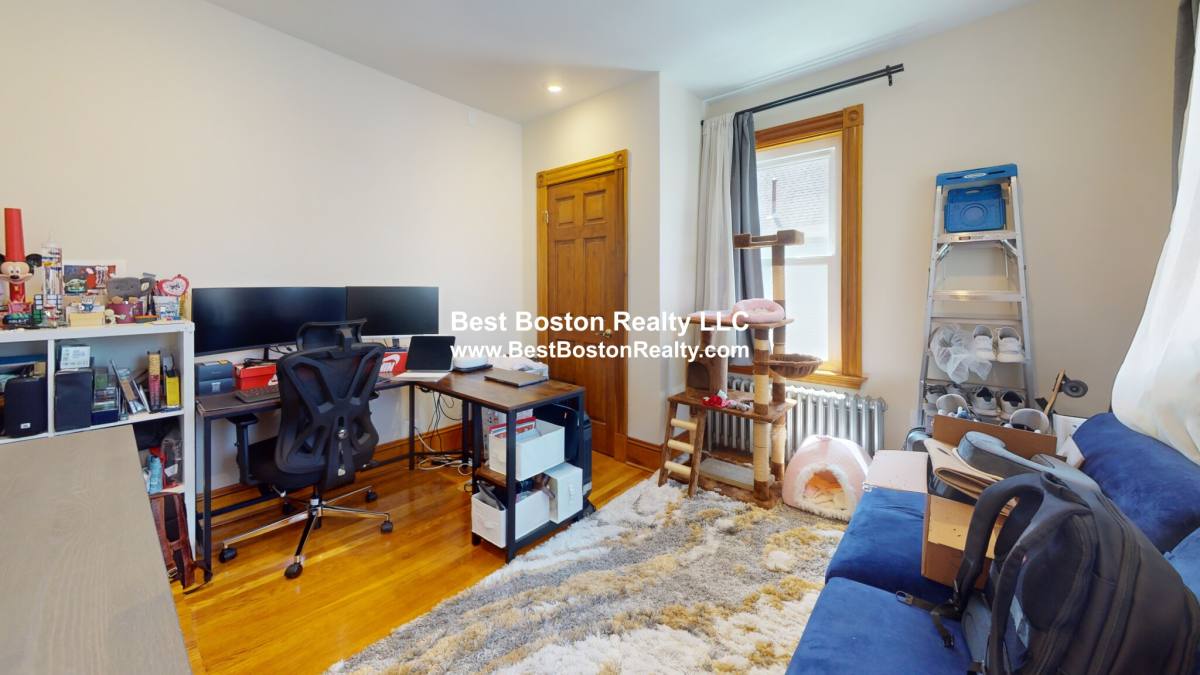 Apartment for rent at 18 Nashua St #2, Somerville, MA 02143