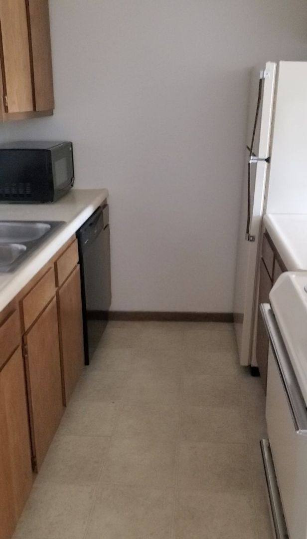 Apartment for rent at 100-219 Amador Ave, Jefferson City, MO 65109