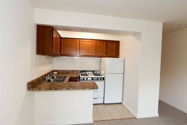 Apartment for rent at 538 Roscoe #P072, Chicago, IL 60657