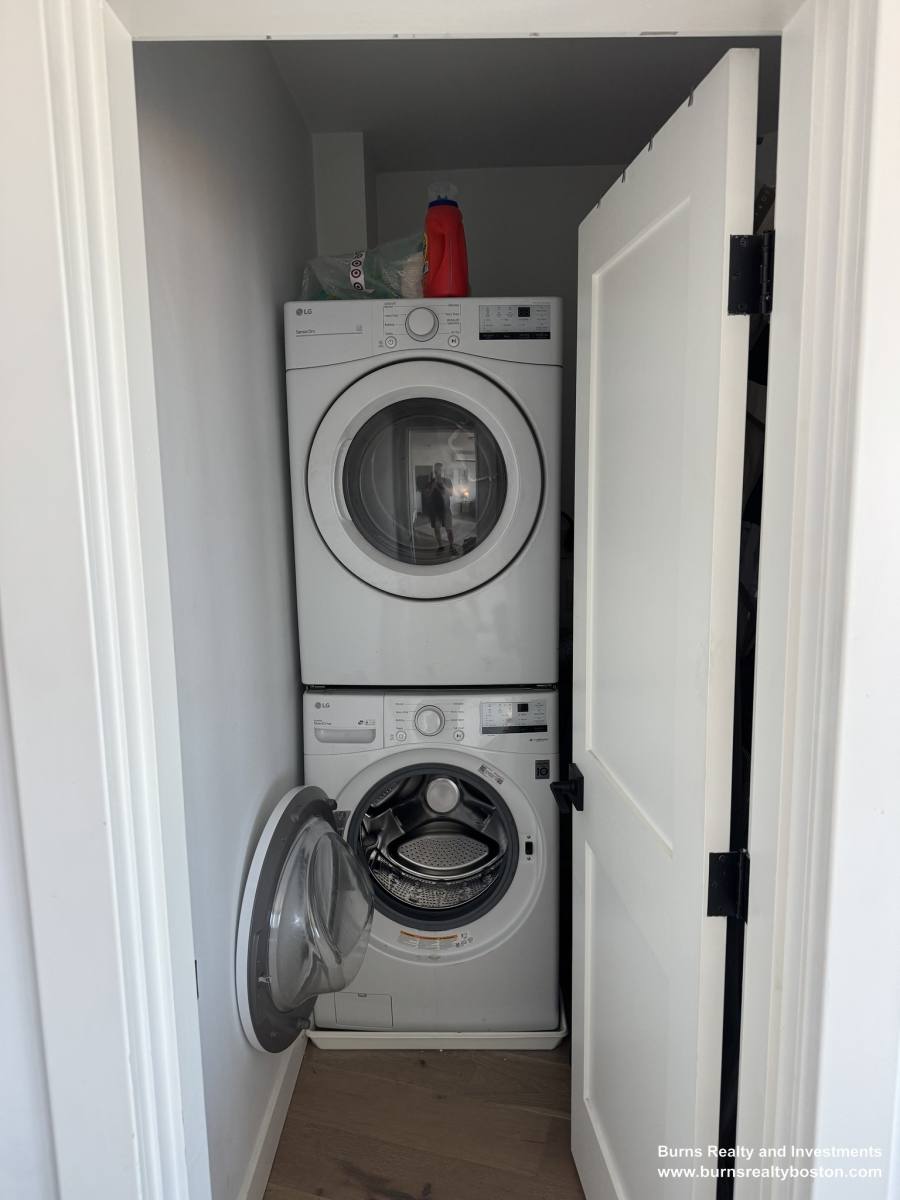 Apartment for rent at 144 Old Colony Ave #405, South Boston, MA 02127