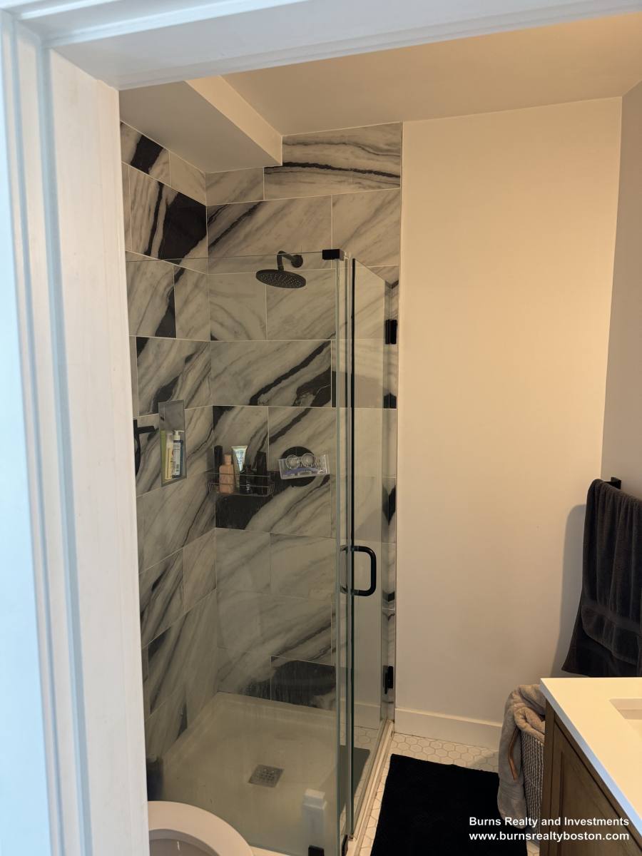 Apartment for rent at 144 Old Colony Ave #405, South Boston, MA 02127