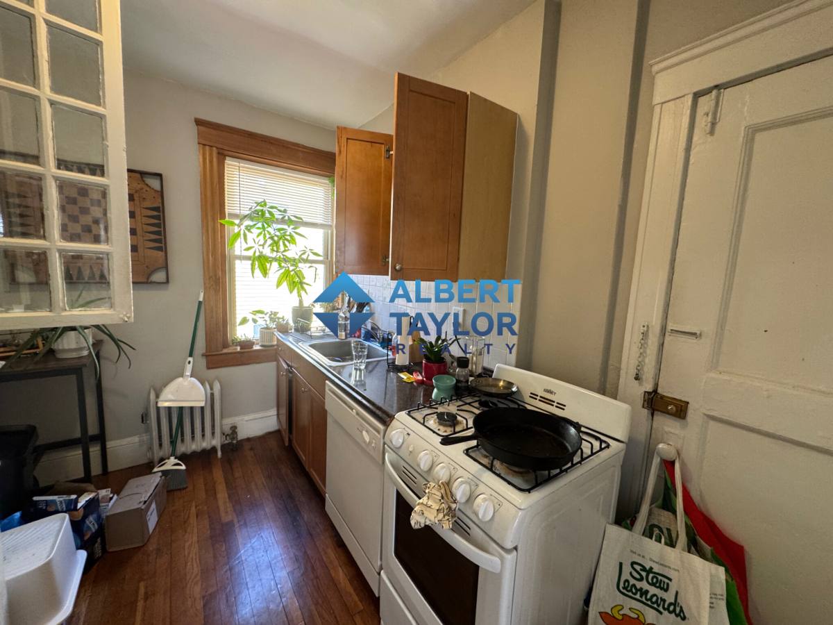 Apartment for rent at 97 Hancock St #4, Cambridge, MA 02139