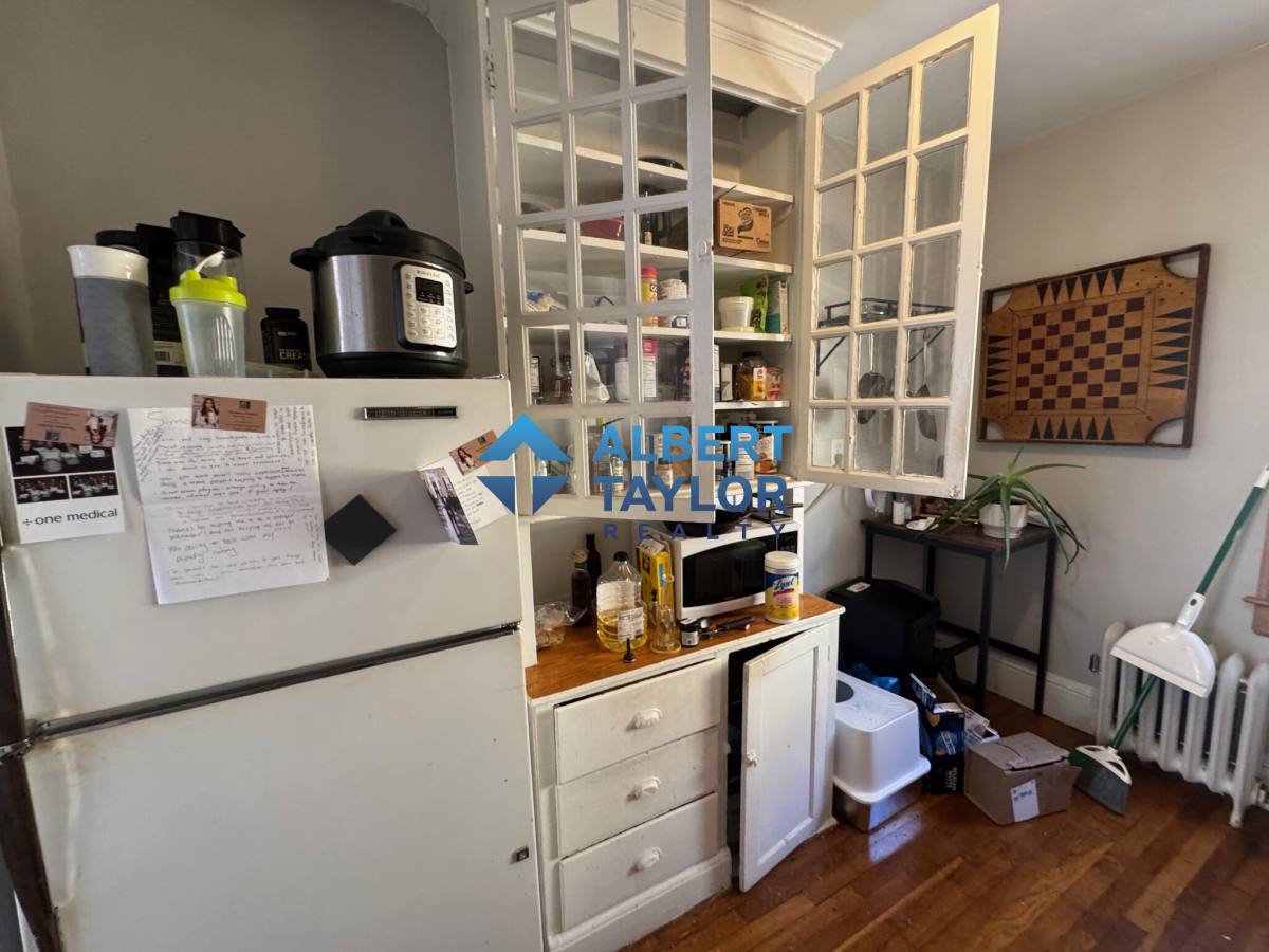 Apartment for rent at 97 Hancock St #4, Cambridge, MA 02139