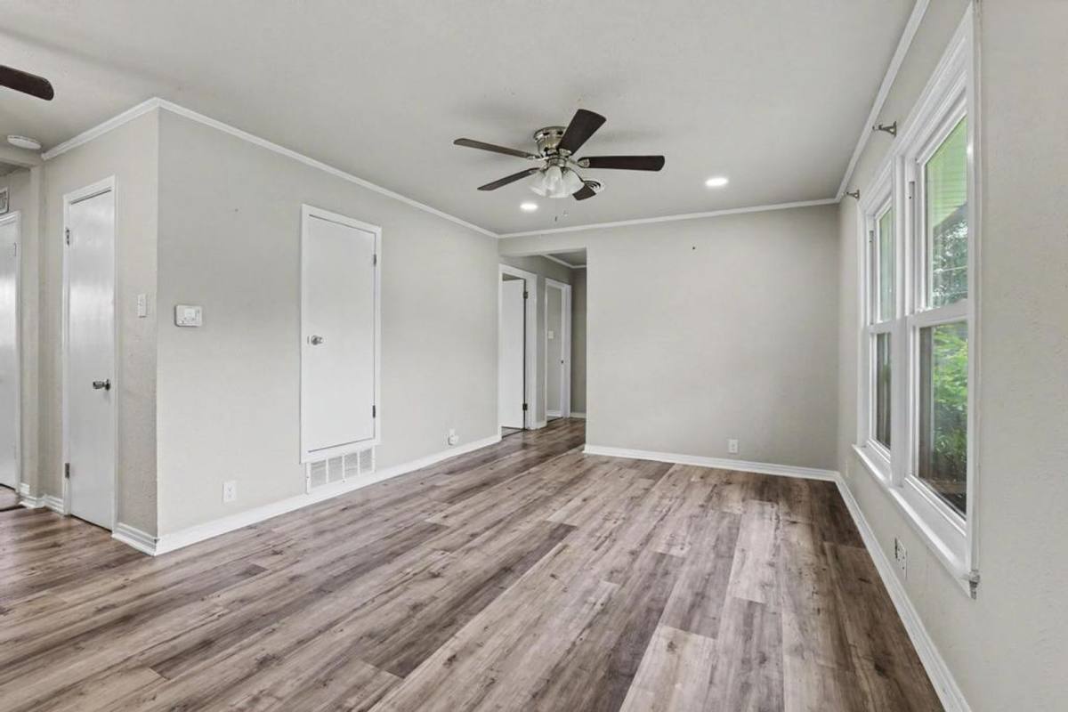 House for rent at 2407 N Shannon St, Sherman, TX 75092