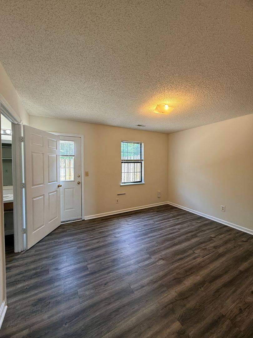 Apartment for rent at 3309 Landmark St, Greenville, NC 27834