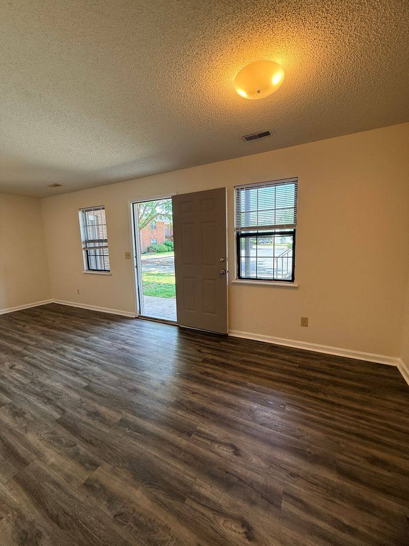 Apartment for rent at 3309 Landmark St, Greenville, NC 27834