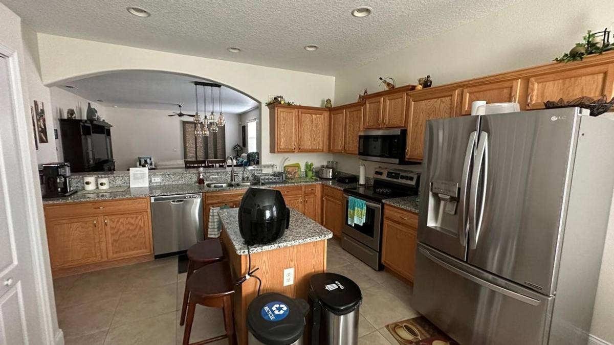 House for rent at 412 Waterside Circle, Titusville, FL 32780