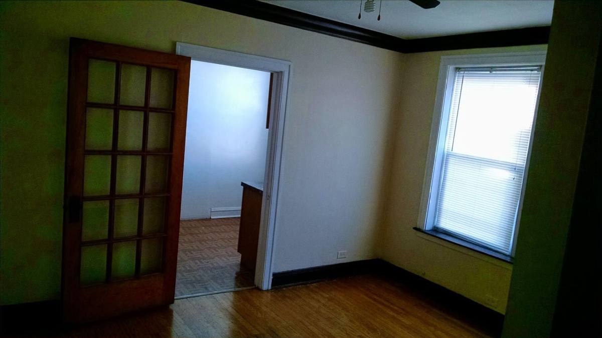 Apartment for rent at 4850 W Henderson #1N, Chicago, IL 60641