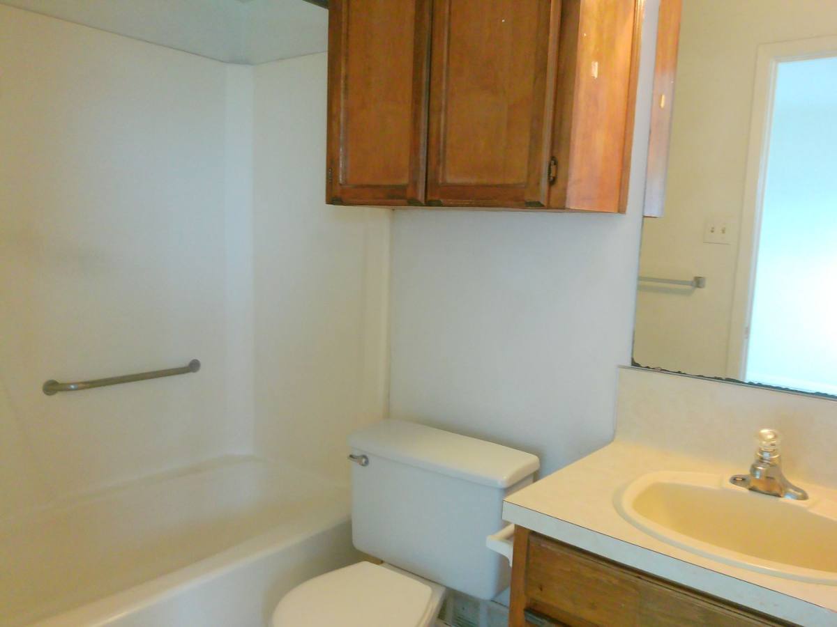 Townhouse for rent at 5723 Crestmore Dr, Corpus Christi, TX 78415