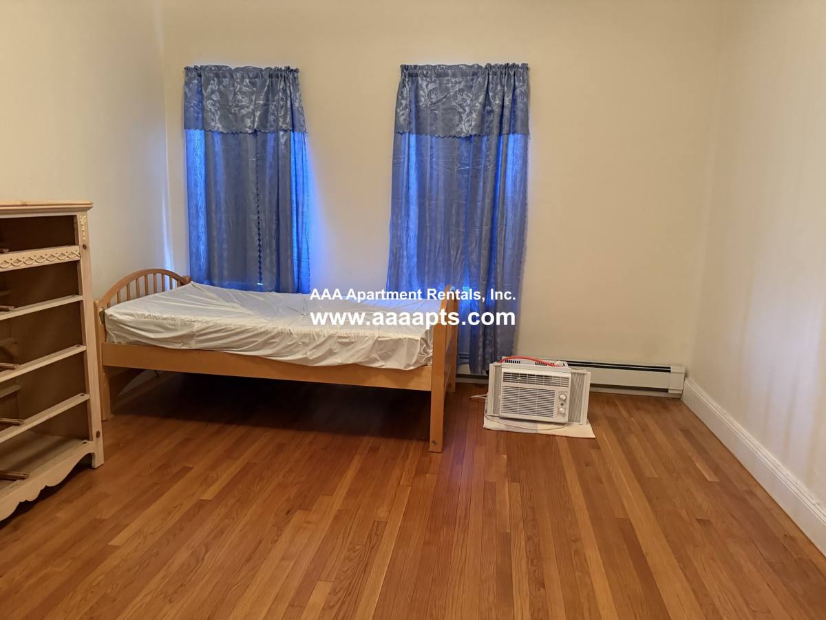 Apartment for rent at 66 Cottage St #1, Everett, MA 02149