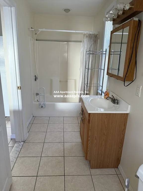Apartment for rent at 66 Cottage St #1, Everett, MA 02149