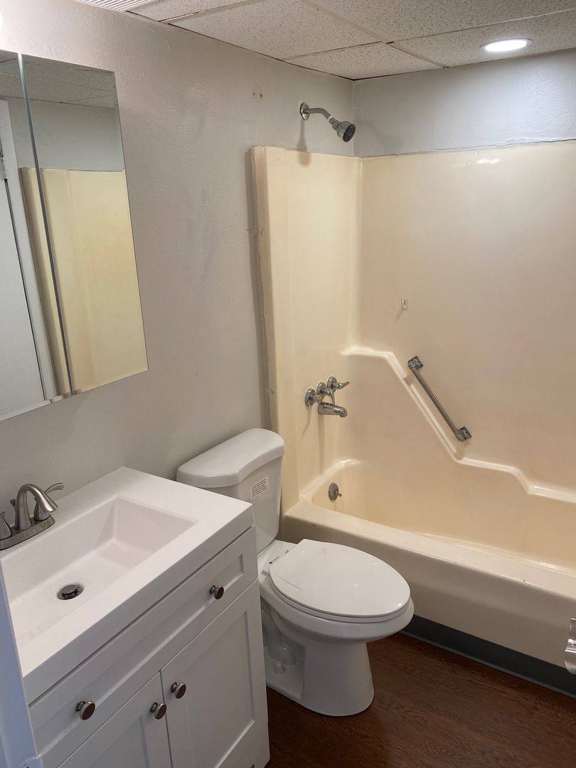 Apartment for rent at 462 S Ave, Verona, PA 15147