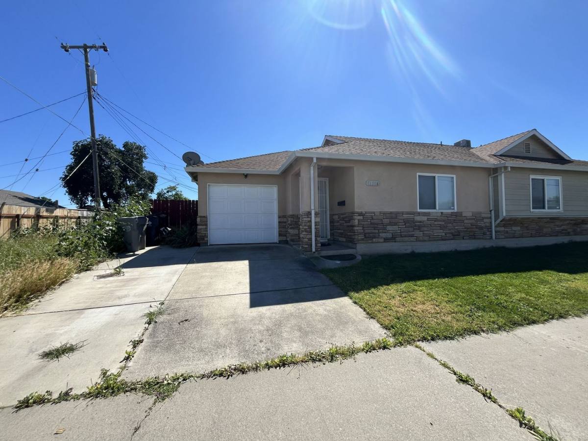 Apartment for rent at 1138 N Ave, Sacramento, CA 95838