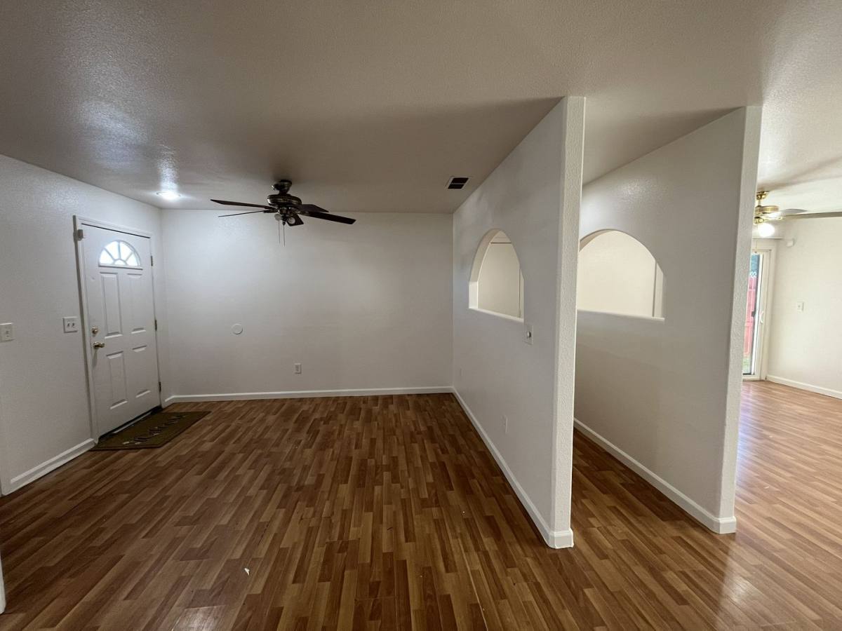 Apartment for rent at 1138 N Ave, Sacramento, CA 95838
