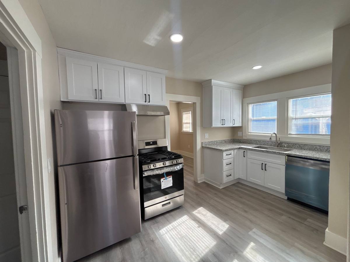 House for rent at 706 E 12th, Pittsburg, CA 94565