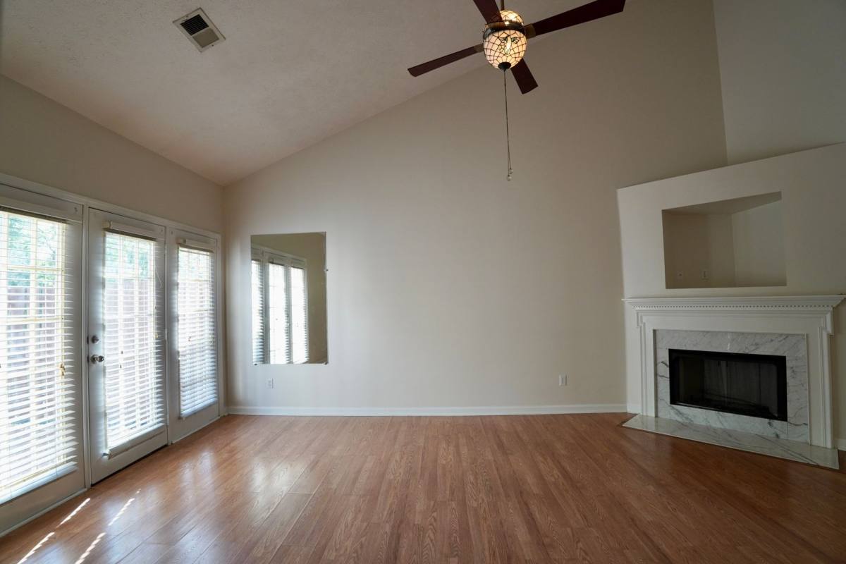 House for rent at 131 Lake Chateau Dr, Hermitage, TN 37076