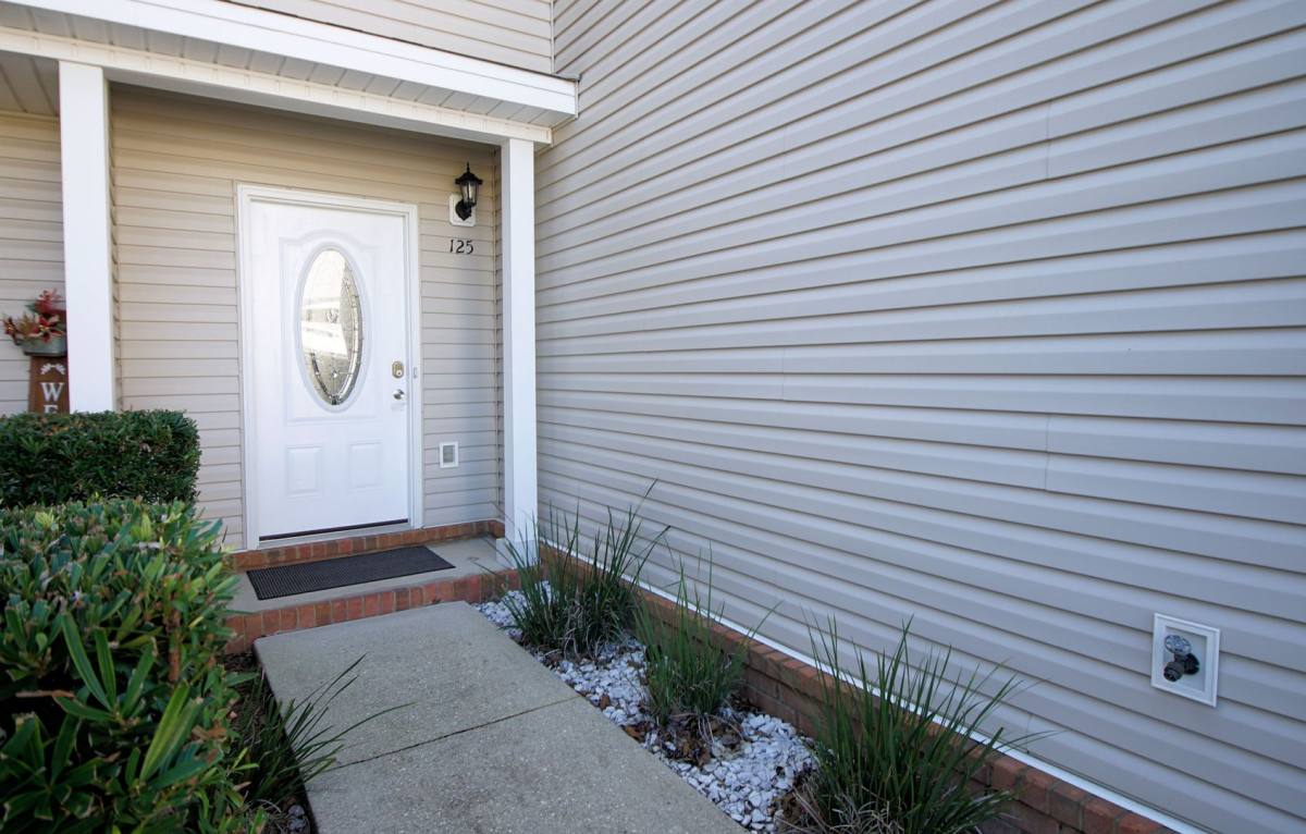 Townhouse for rent at 125 Farrah Ave, Niceville, FL 32578
