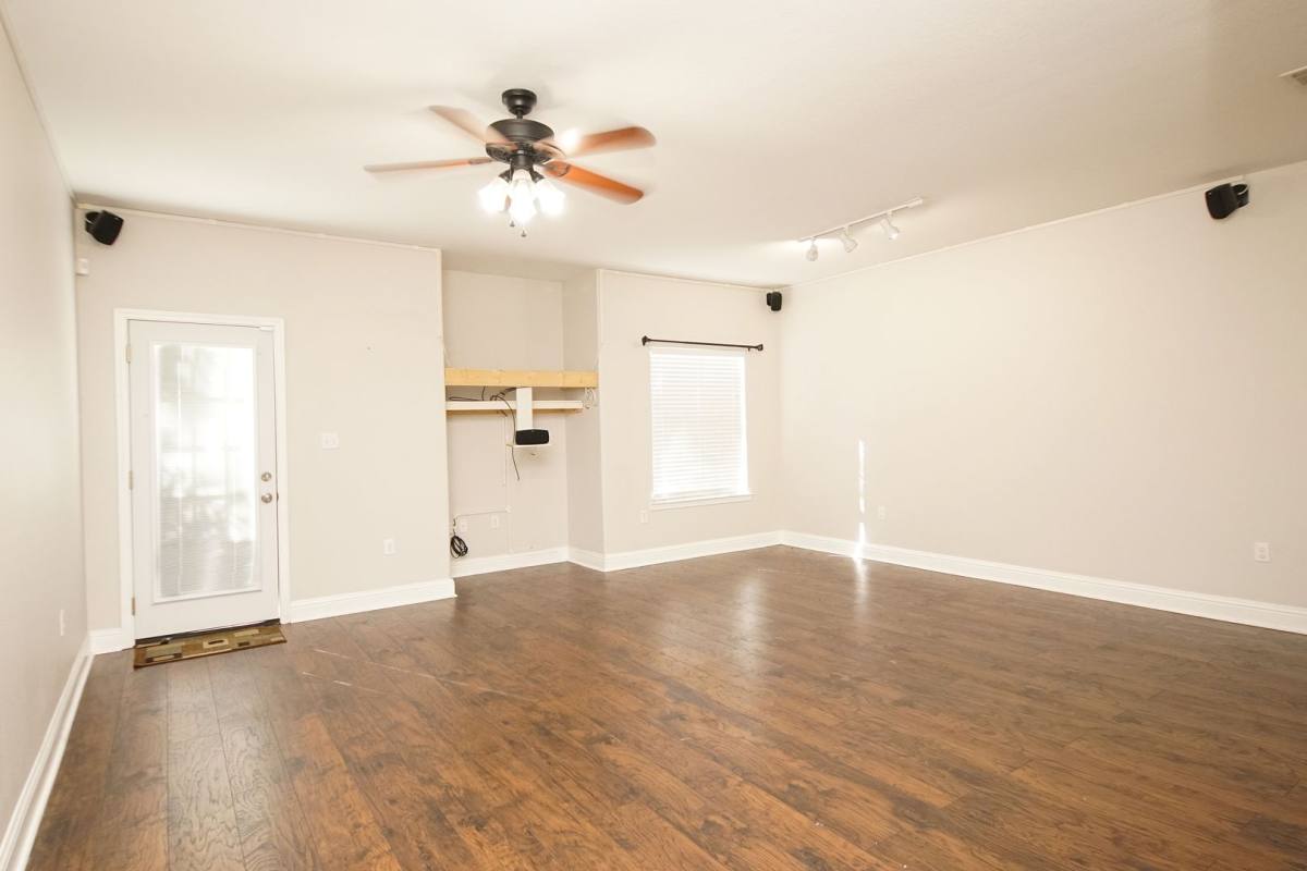 Townhouse for rent at 125 Farrah Ave, Niceville, FL 32578