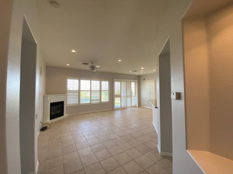 House for rent at 43 Braelinn Dr, Henderson, NV 89052