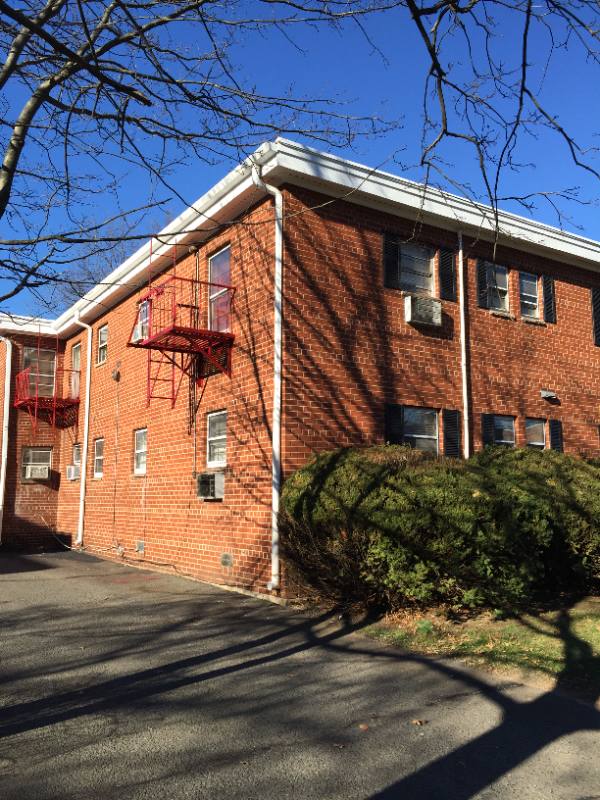 Apartment for rent at 538 W 7th St, Plainfield, NJ 07060