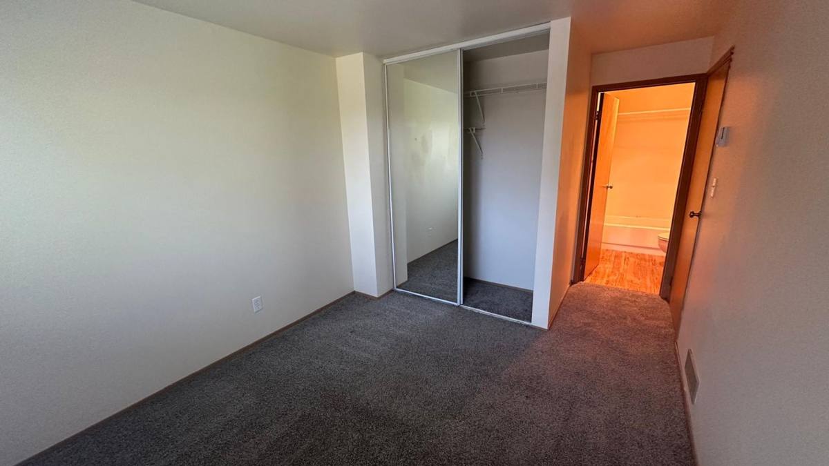 Apartment for rent at 3210 SW Avalon Way, Seattle, WA 98126