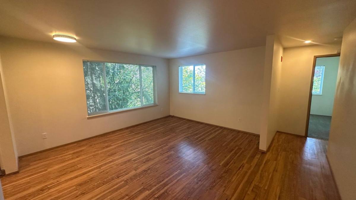 Apartment for rent at 3210 SW Avalon Way, Seattle, WA 98126