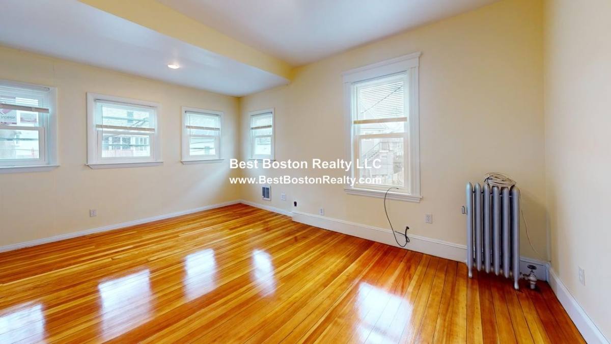 House for rent at 274 Belgrade Ave #2, Roslindale, MA 02131