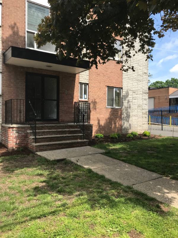 Apartment for rent at 420 W 7th St, Plainfield, NJ 07060