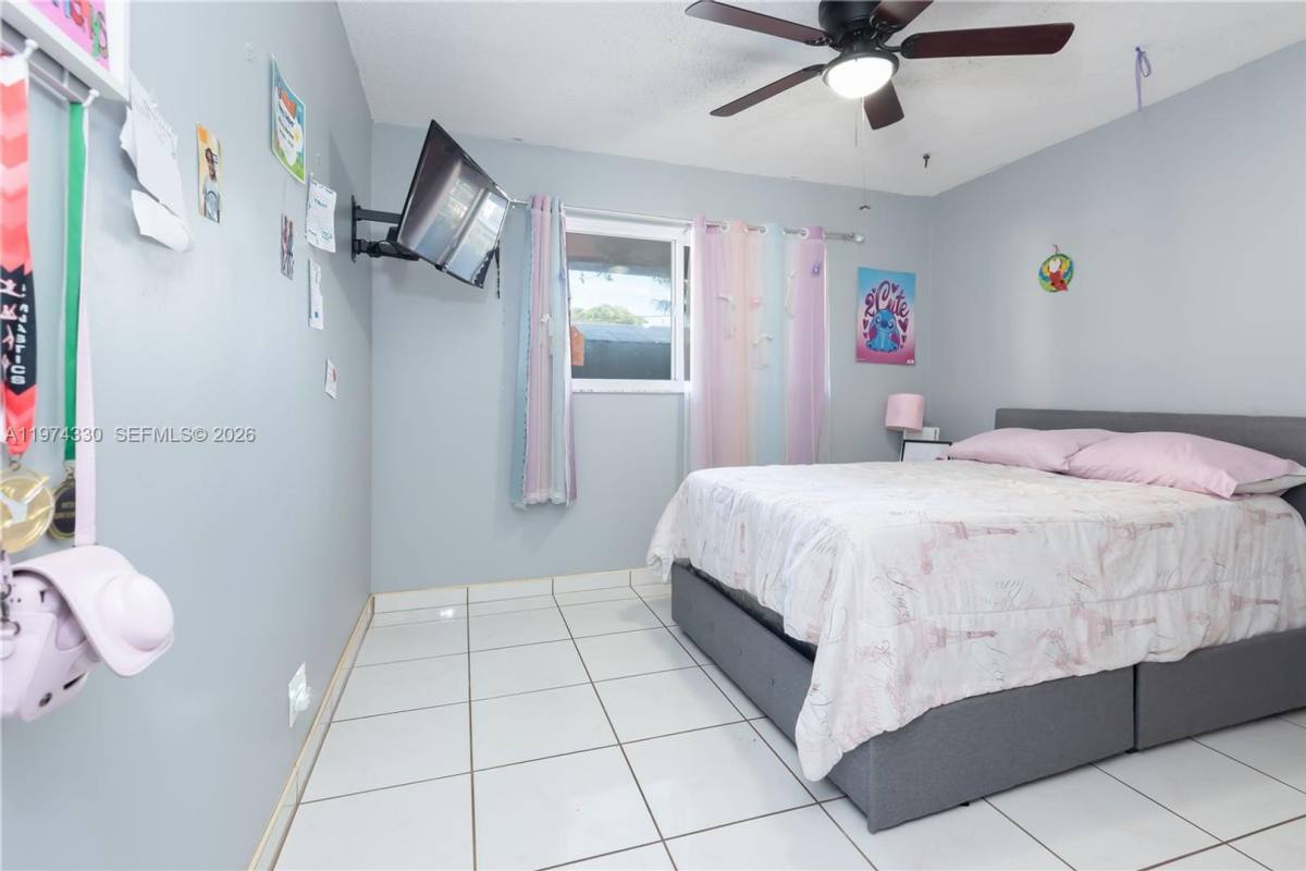 House for rent at 5640 Hayes St, Hollywood, FL 33021