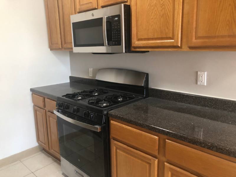 Apartment for rent at 147 Main St #4D, Ridgefield Park, NJ 07660