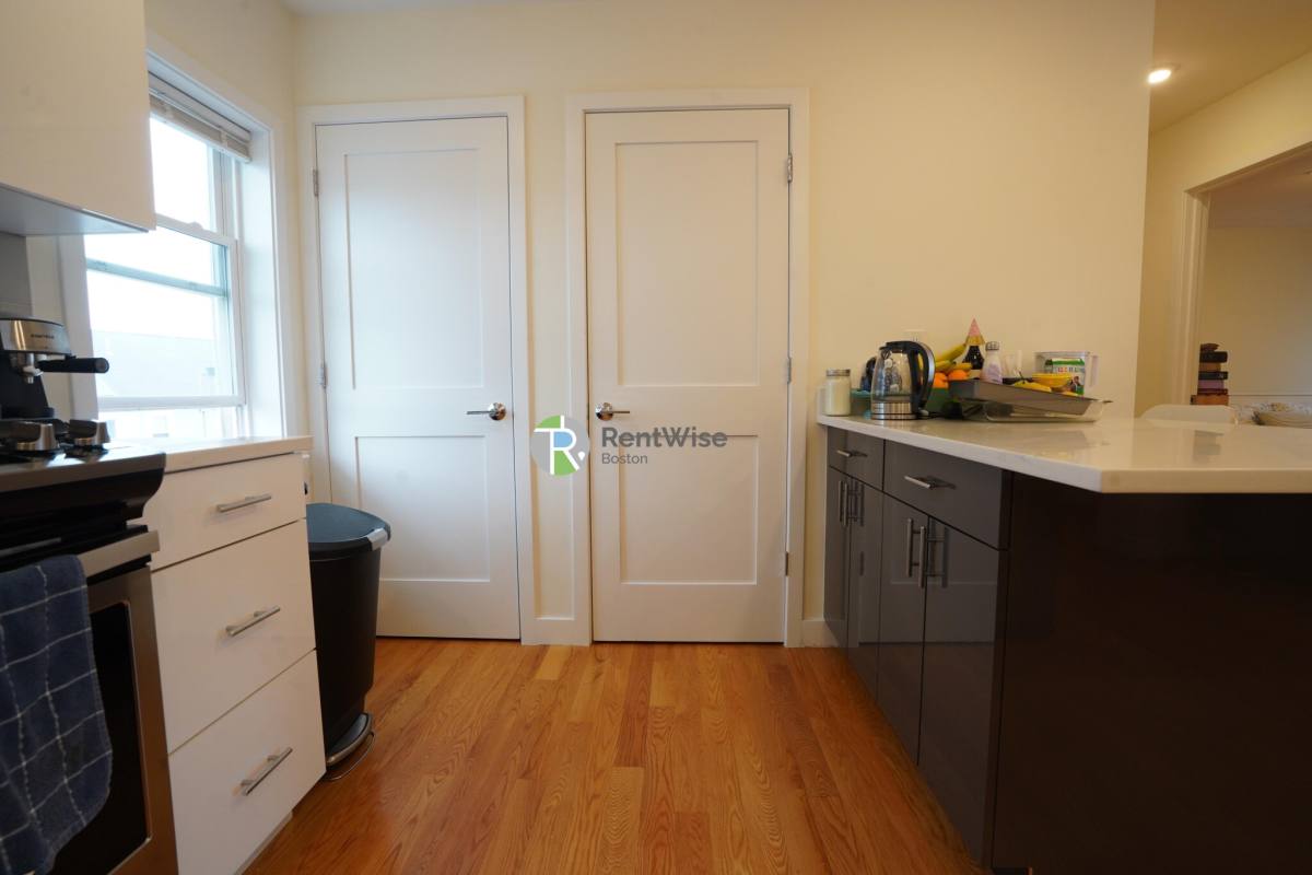House for rent at 15 Kelley Court #3A, Brighton, MA 02135