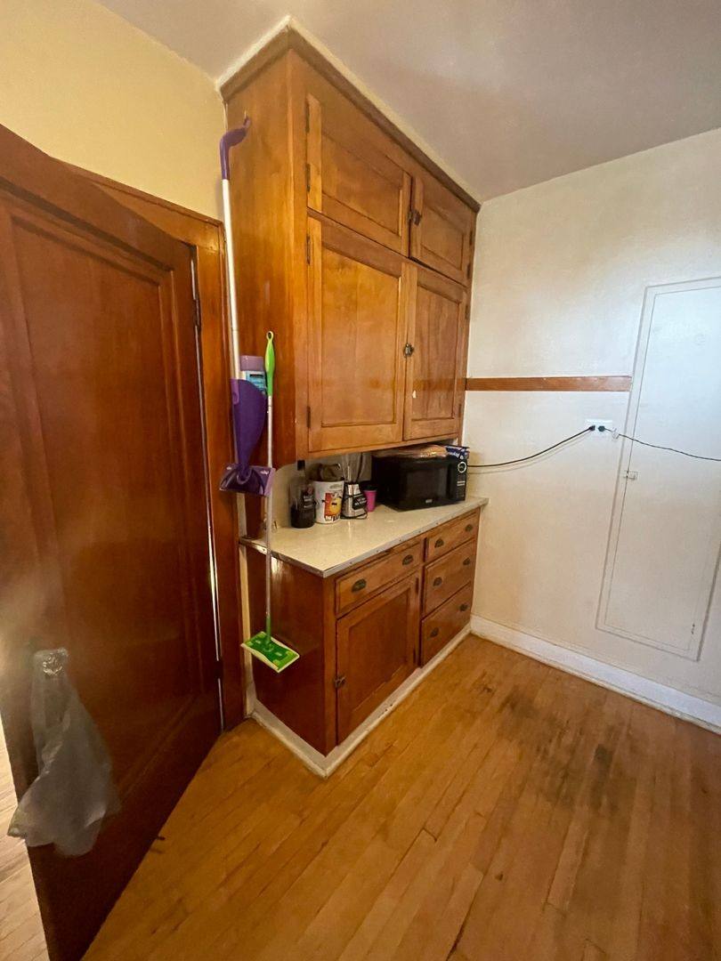 Apartment for rent at 2954 N Kolmar #2, Chicago, IL 60641