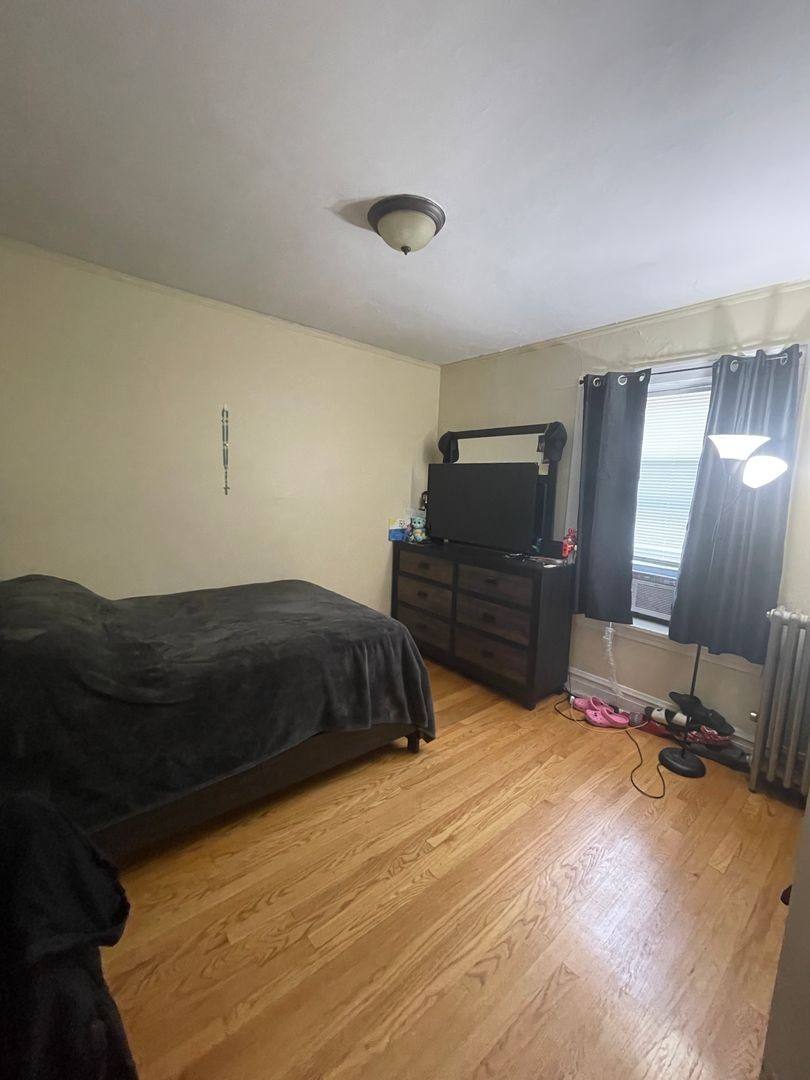 Apartment for rent at 2954 N Kolmar #2, Chicago, IL 60641