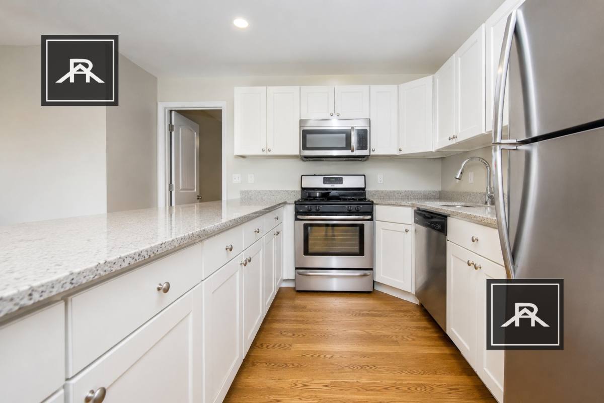 Apartment for rent at 320 Saint Paul St #6, Brookline, MA 02446